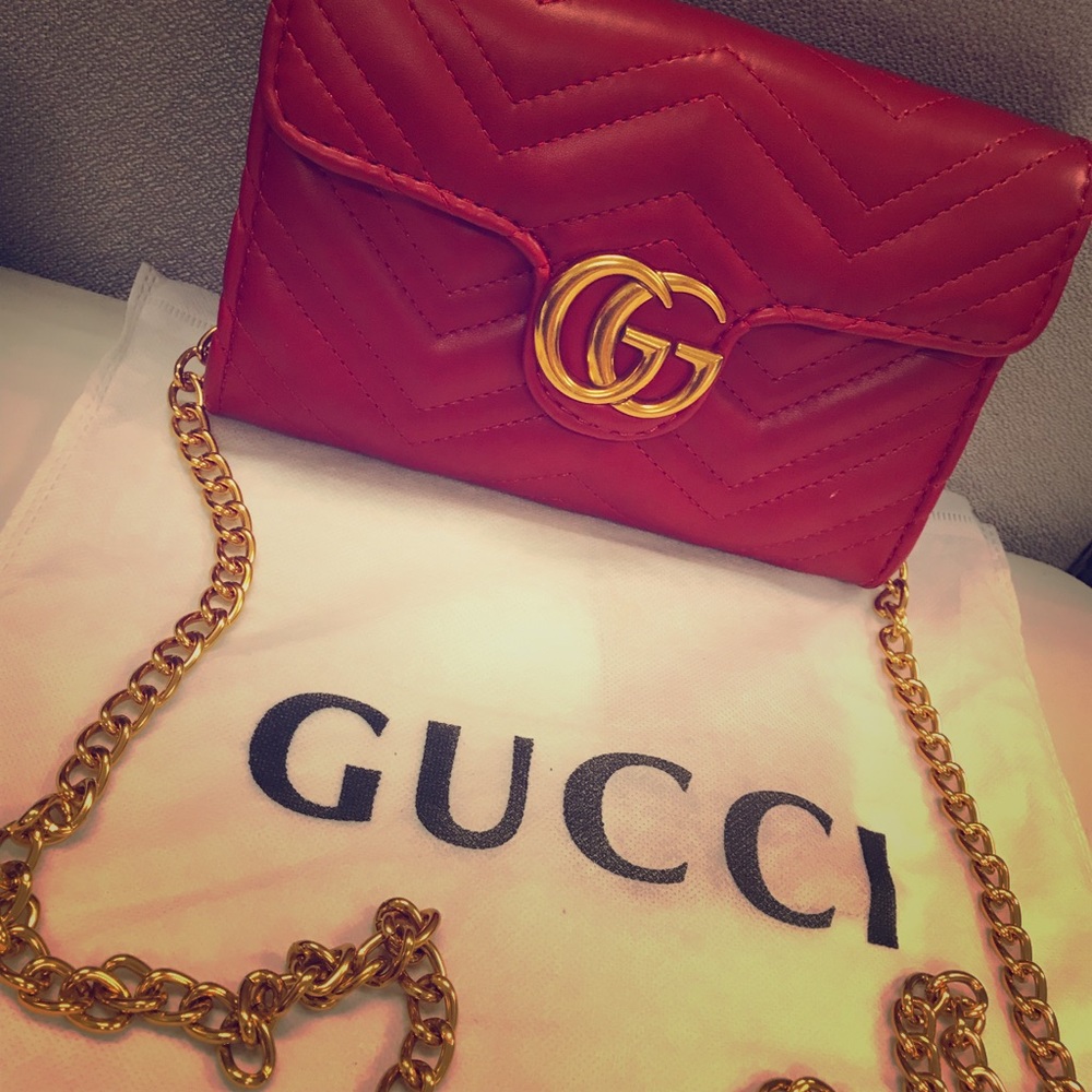 Gucci Purse (red)